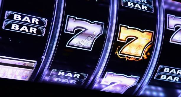 Sweet Bonanza slot game interface on mobile phone